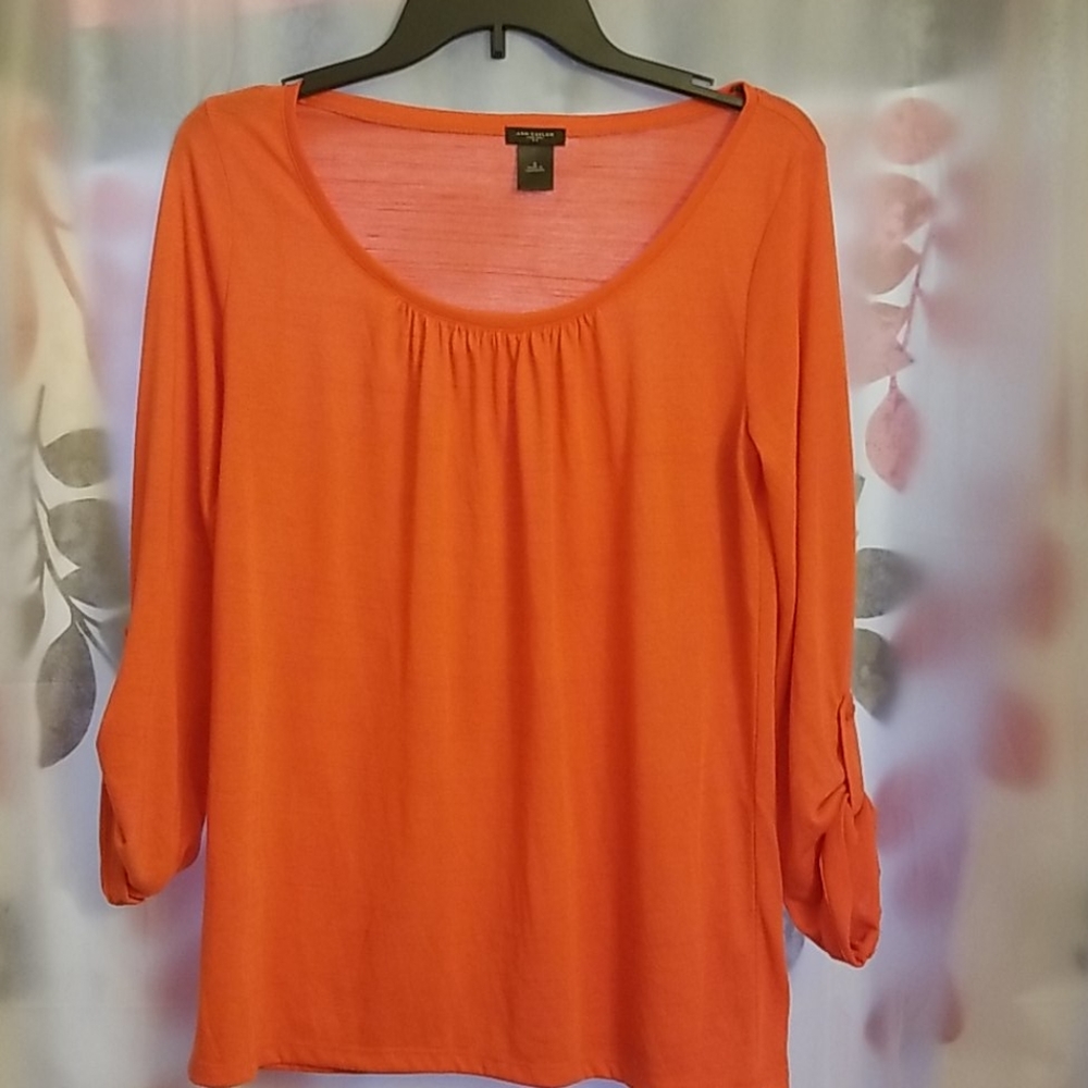 EUC Ann Taylor Orange Top
